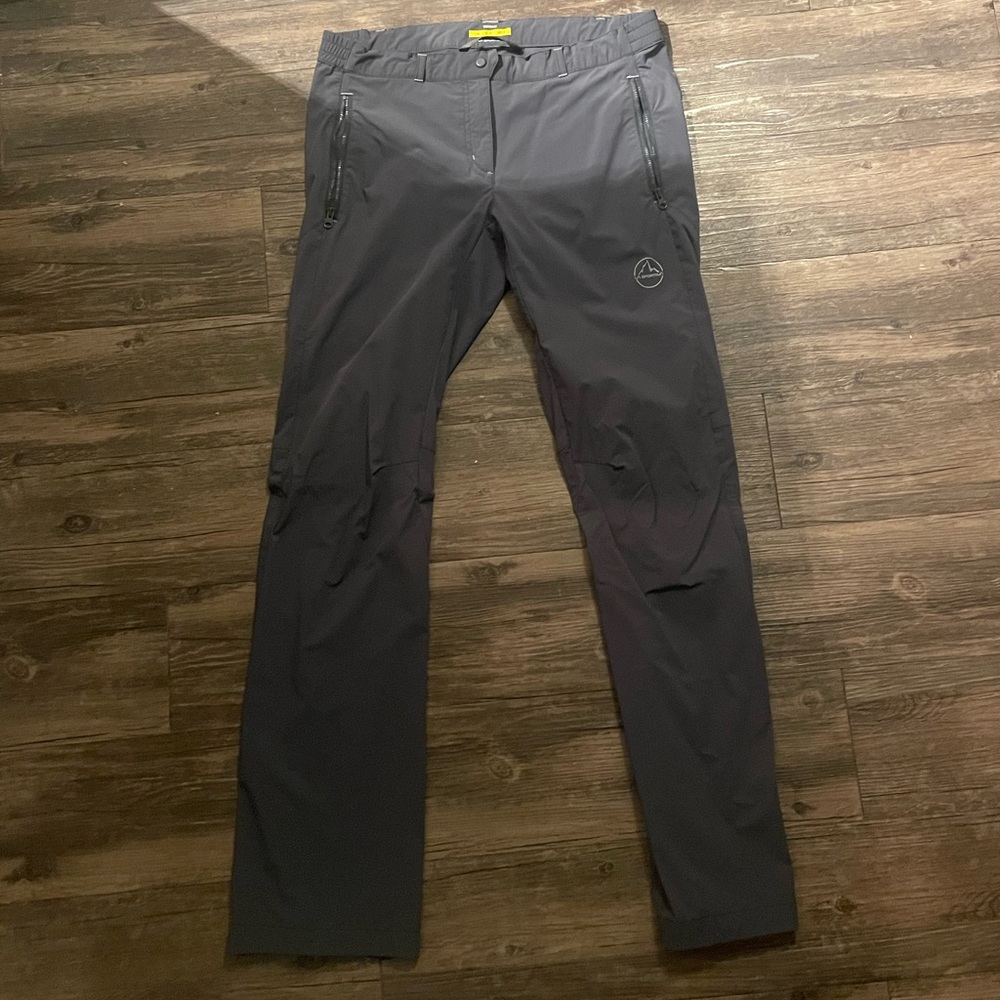 La Sportiva Atlas Hiking Pant. Perfect shape.